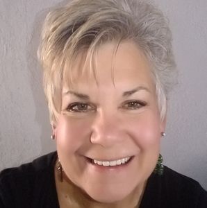 Meet your Posher, Marlene